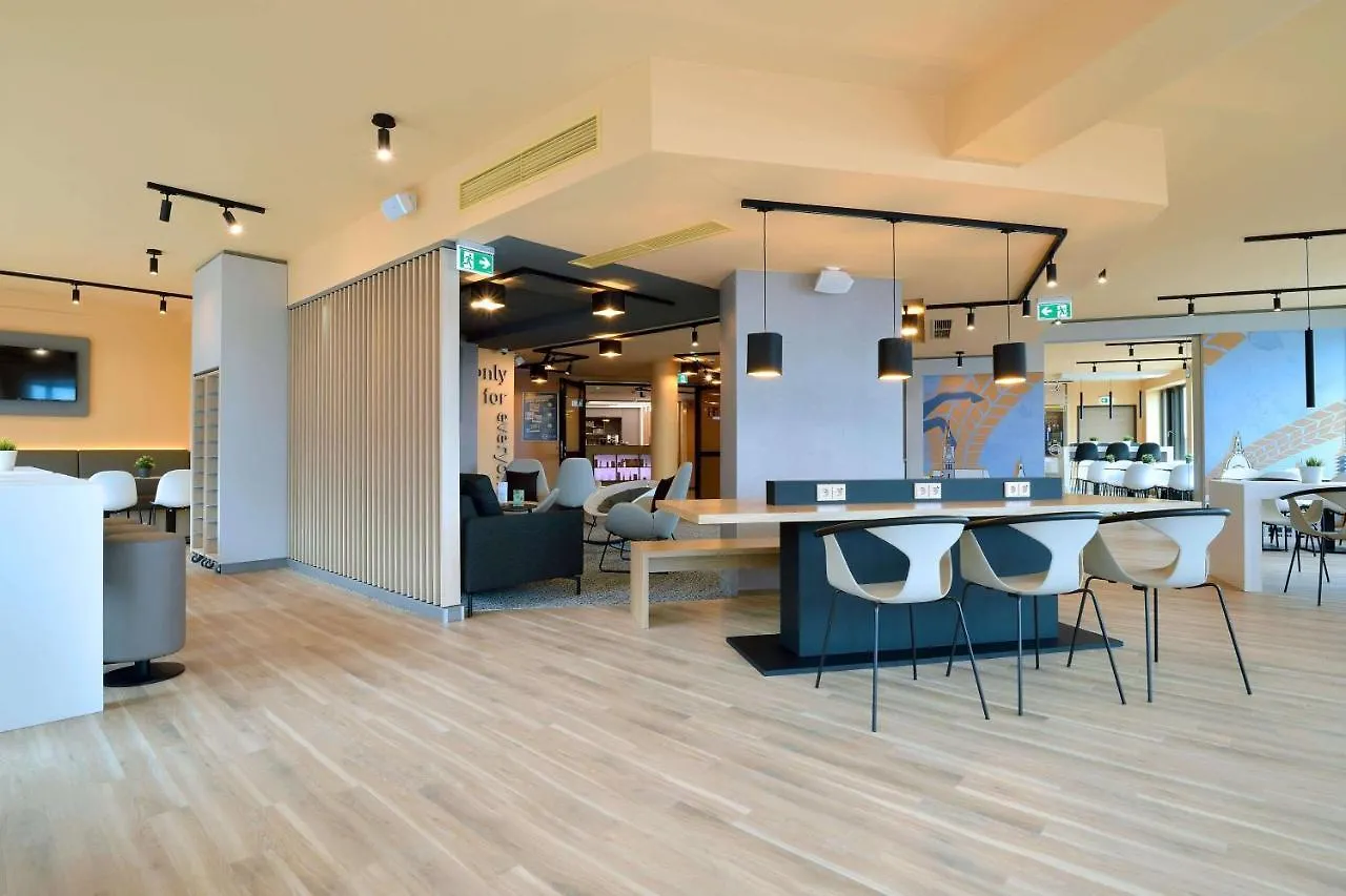 ***  B&B Hotel Hannover-City Germany